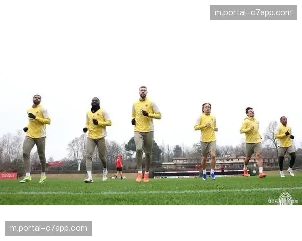 埃基蒂克连接中场能力突出 红军前场配合因此更流畅